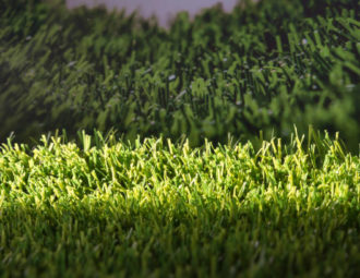 Construction d'un court de tennis en gazon synthétique à Nice