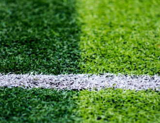 Construction d'un court de tennis en gazon synthétique à Nice