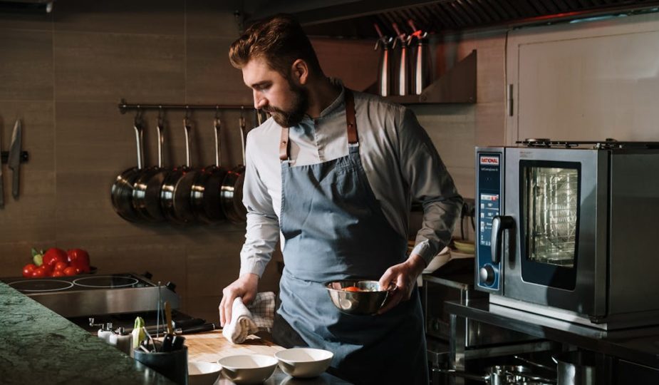 découvrez nos meilleurs conseils de cuisine pour améliorer vos plats, gagner du temps en cuisine et impressionner vos invités. astuces pratiques pour cuisiniers débutants et confirmés.