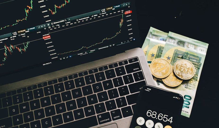 découvrez le trading en ligne avec des stratégies efficaces, des analyses de marché en temps réel et des conseils d'experts pour maximiser vos investissements. rejoignez une communauté dynamique et commencez à trader dès aujourd'hui.