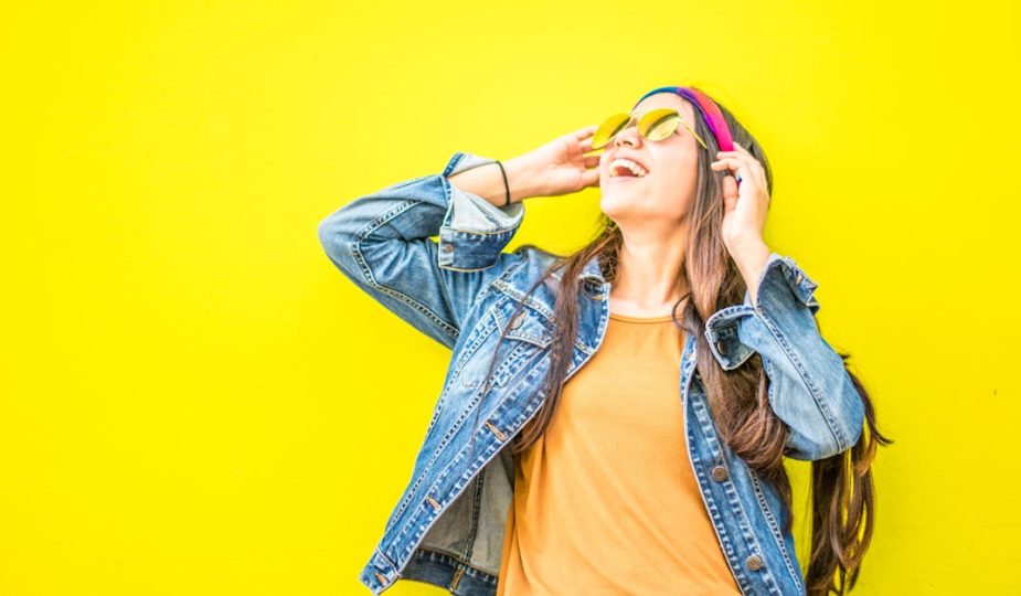 découvrez les dernières tendances de la mode, des conseils de style et des inspirations pour créer des looks uniques adaptés à chaque saison et à votre personnalité.