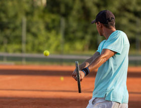 construction court de tennis en terre battue à Poitiers