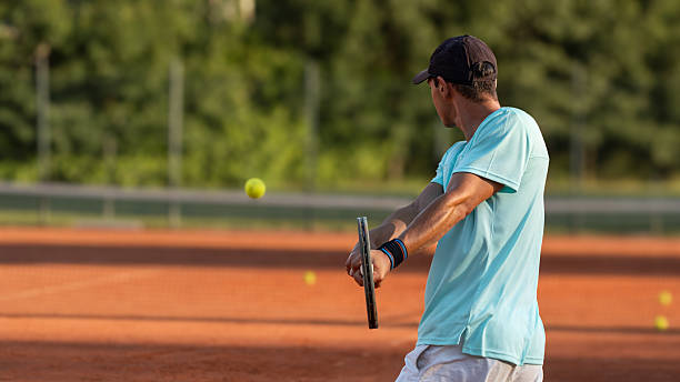 construction court de tennis en terre battue à Poitiers